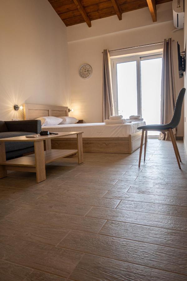 Lithino Rooms Kalamata Exteriör bild