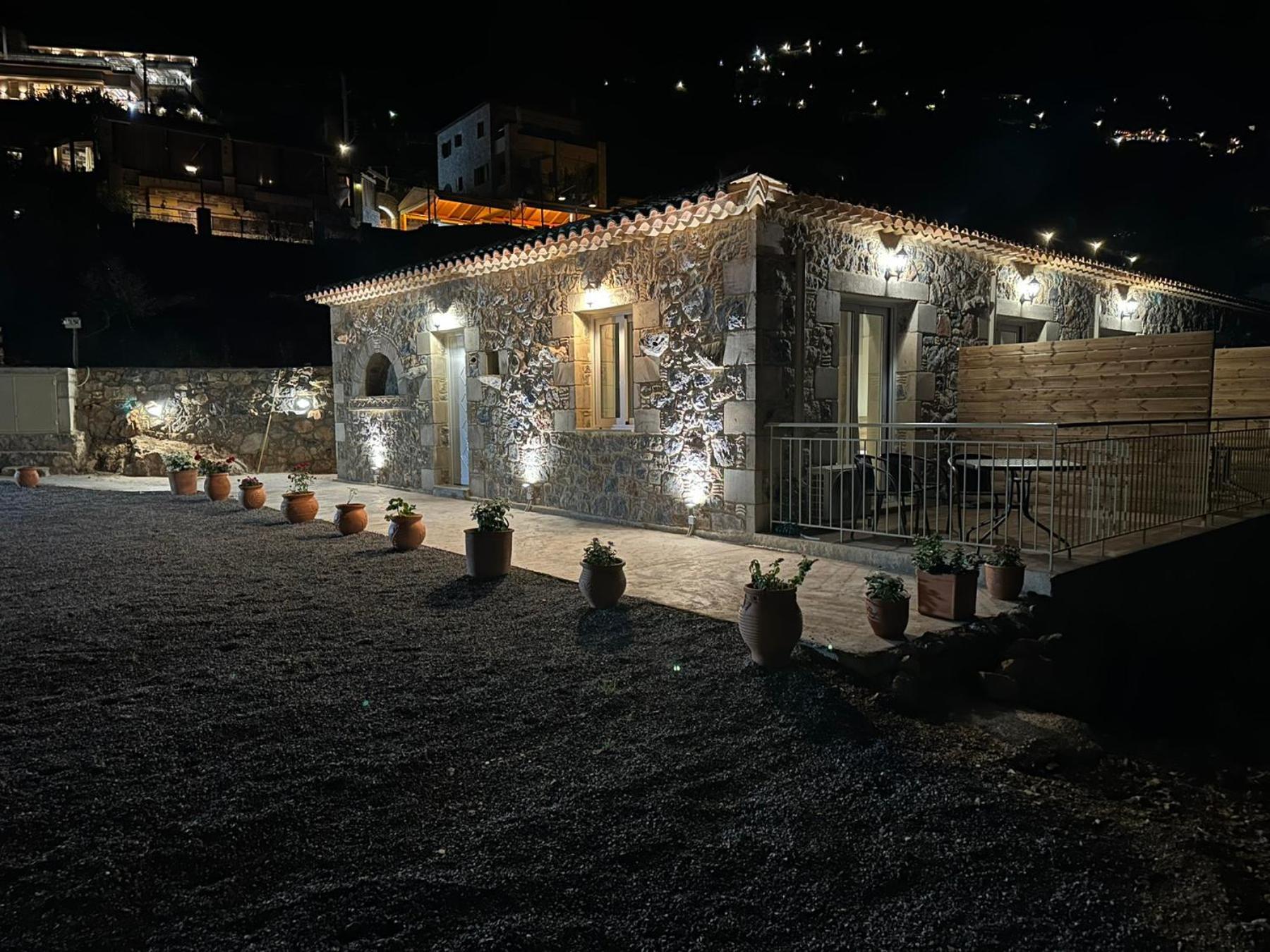 Lithino Rooms Kalamata Exteriör bild